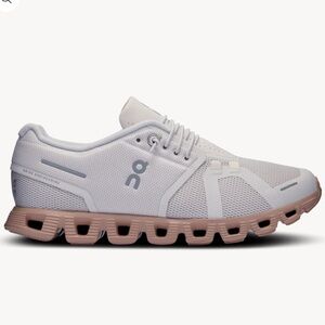 On Running Cloud 5 Athletic Shoes